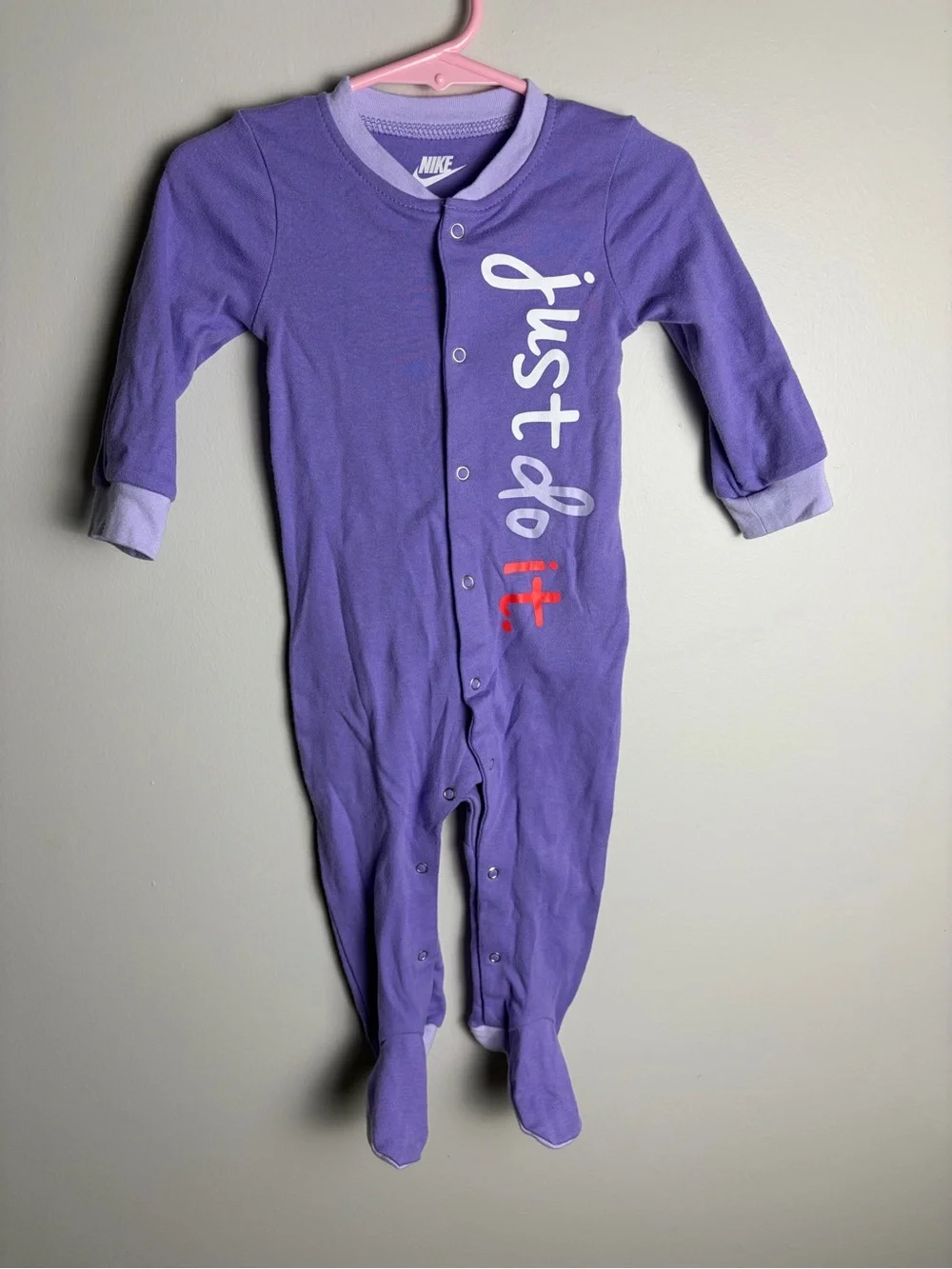 Nike footie pajamas baby girl 9 mo